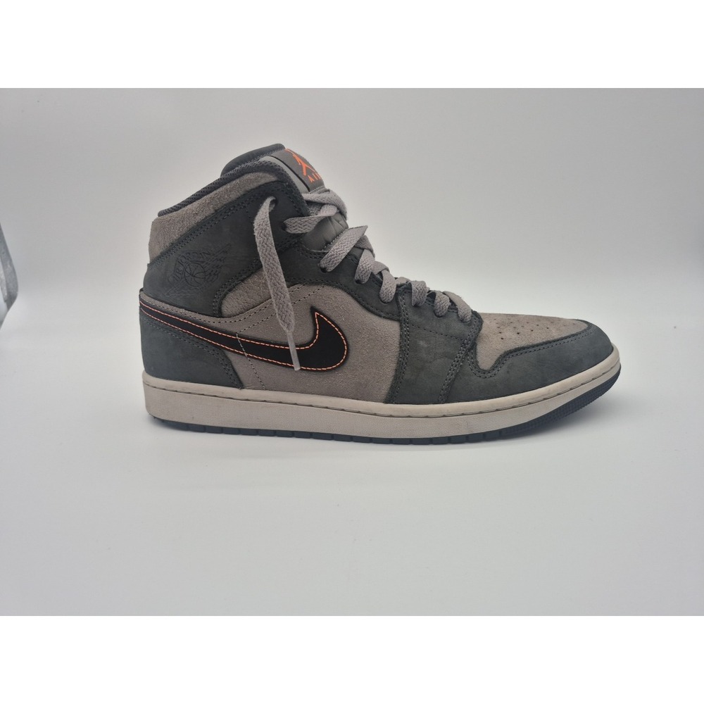 Nike Air Jordan 1 Mid SE 'Night Stadium' Men's Size 10.5 EUC FQ8338-017 - Picture 2 of 11